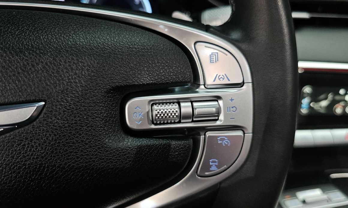 Genesis GV70 2023