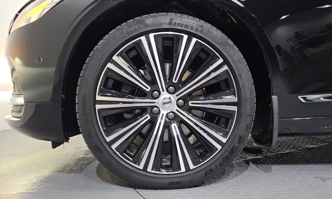 Volvo S90 2023