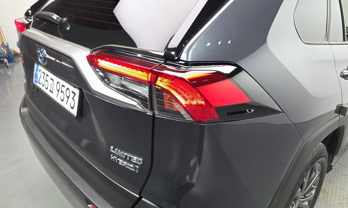 Toyota RAV4 2023