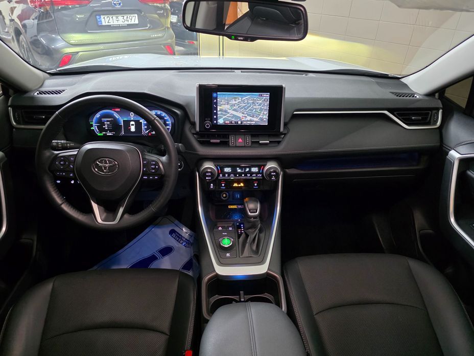 Toyota RAV4 2024