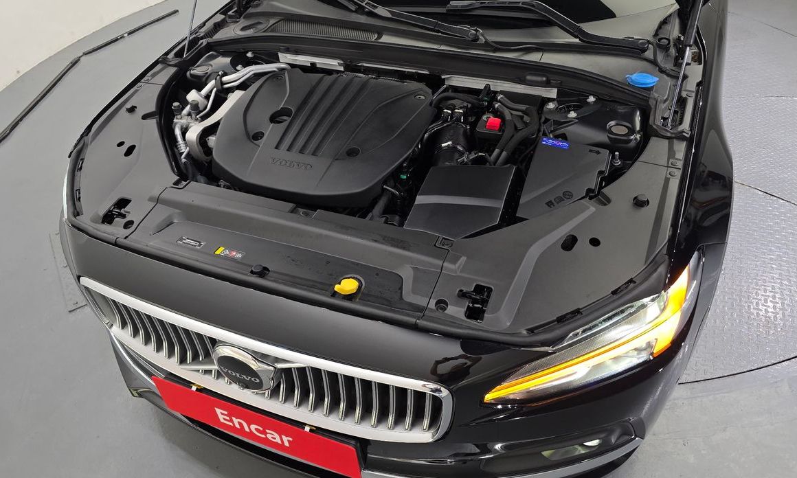 Volvo S90 2023