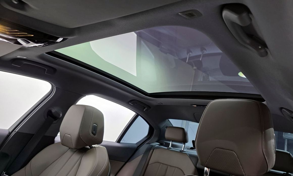 BMW 5-Series 2024