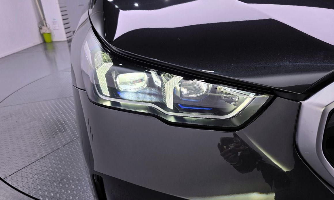 BMW 5-Series 2024