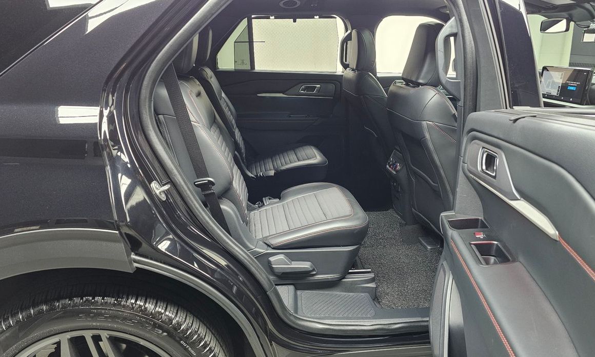 Ford Explorer 2025