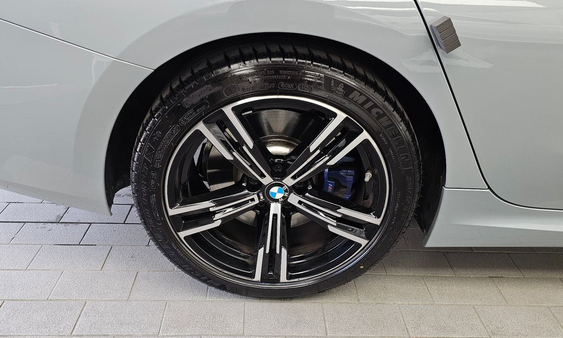 BMW 3-Series 2024