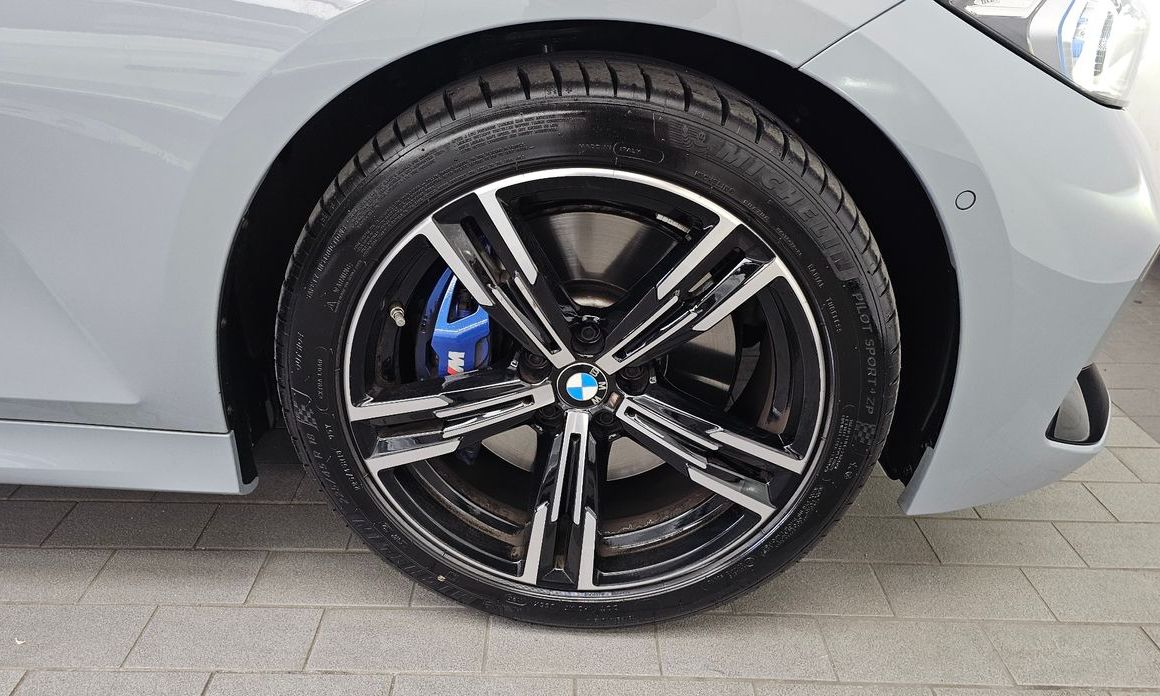 BMW 3-Series 2024