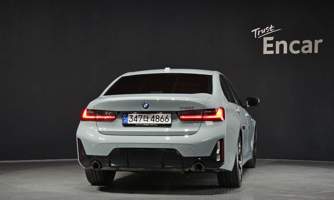 BMW 3-Series 2024