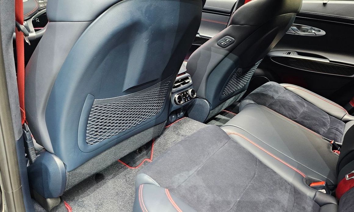 Genesis GV70 2023