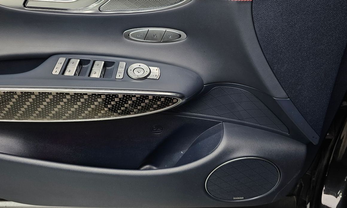 Genesis GV70 2023