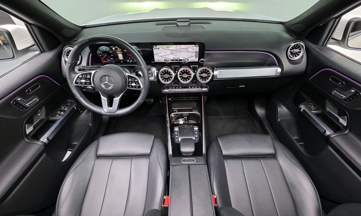 Mercedes-Benz GLB-Class 2023