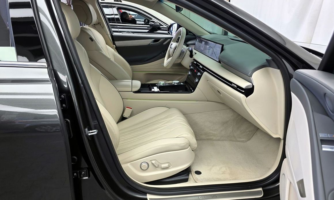 Genesis G80 2025