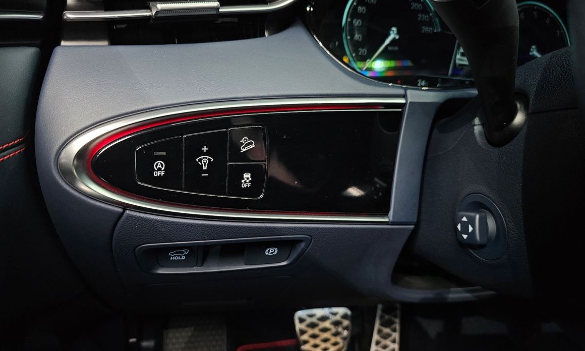 Genesis GV70 2023