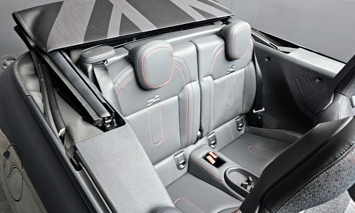 Mini Cooper Convertible 2026