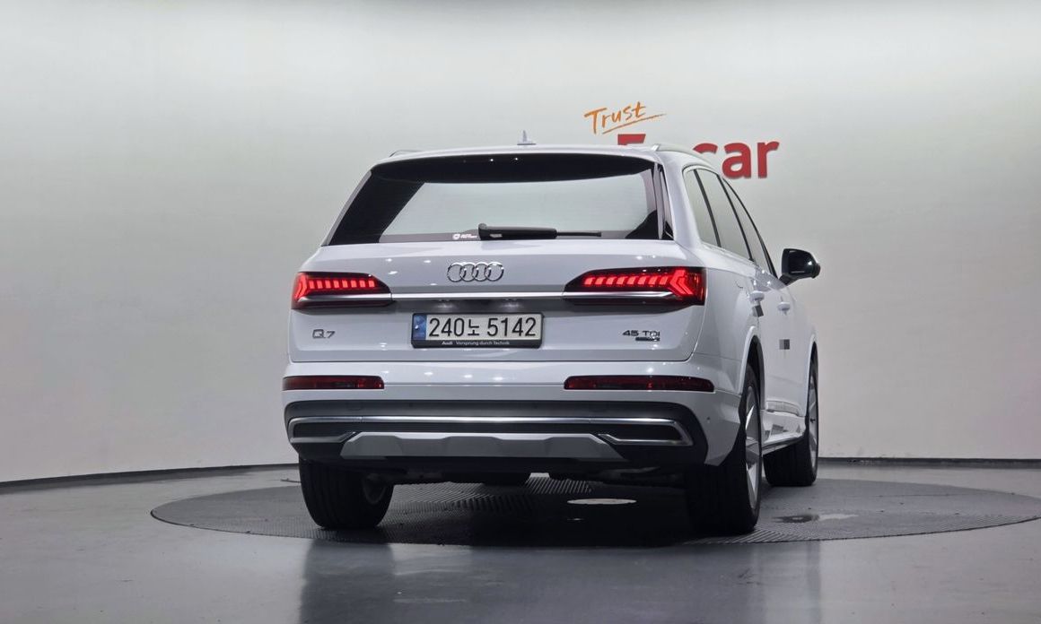 Audi Q7 2022