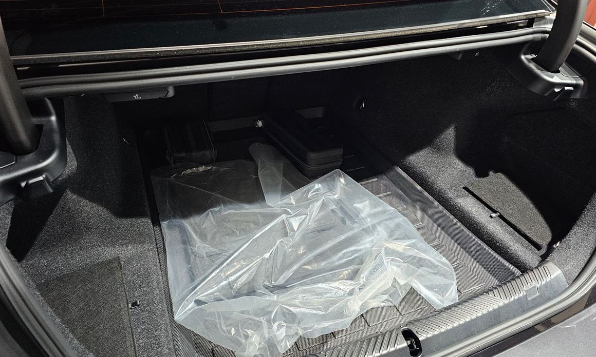 BMW 5-Series 2025