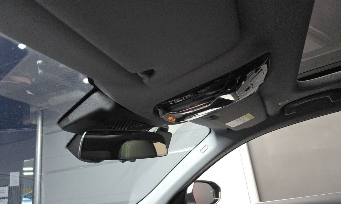BMW 5-Series 2025