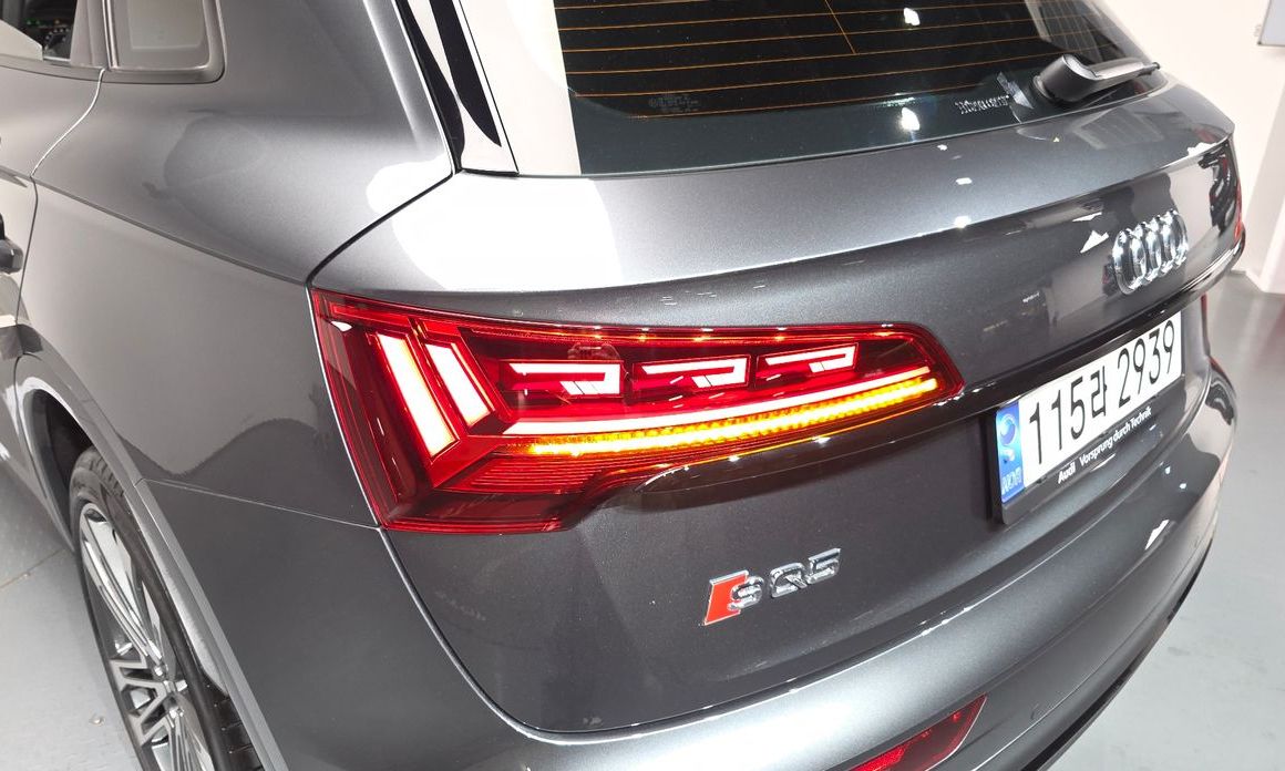 Audi SQ5 2022