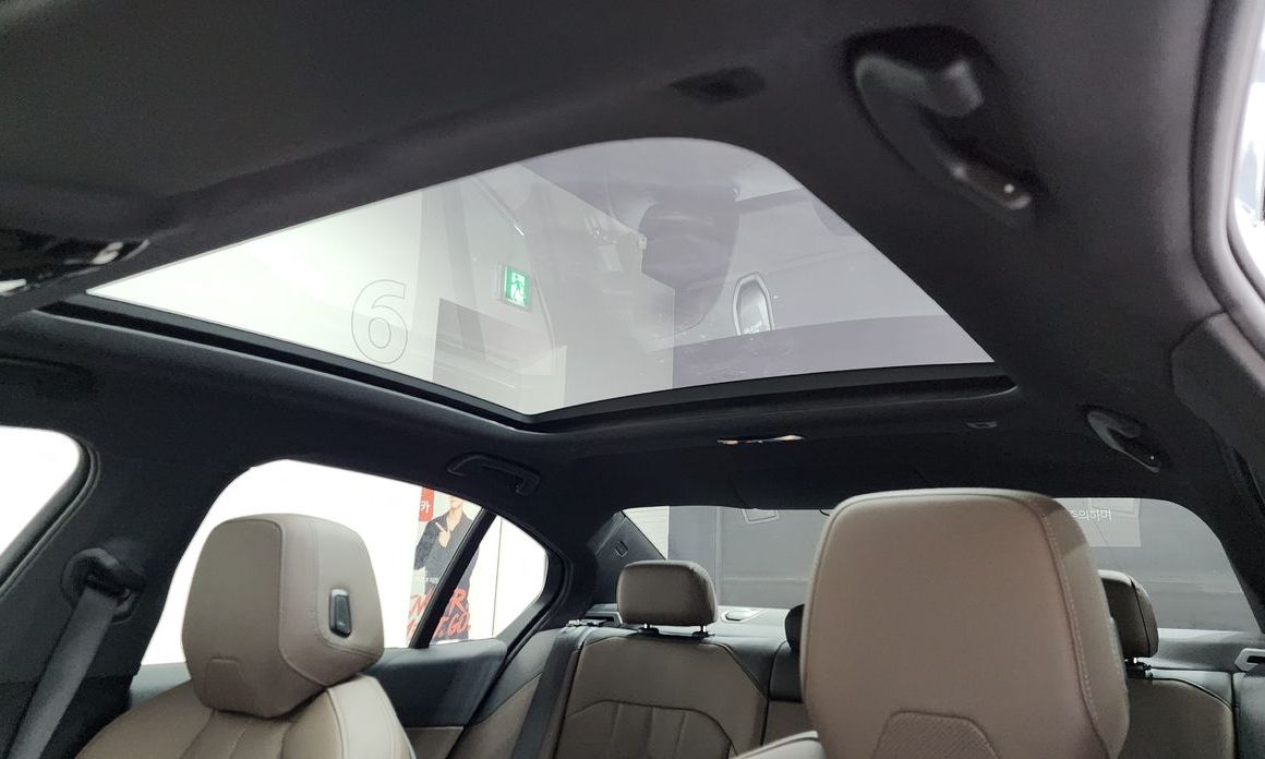 BMW 5-Series 2025