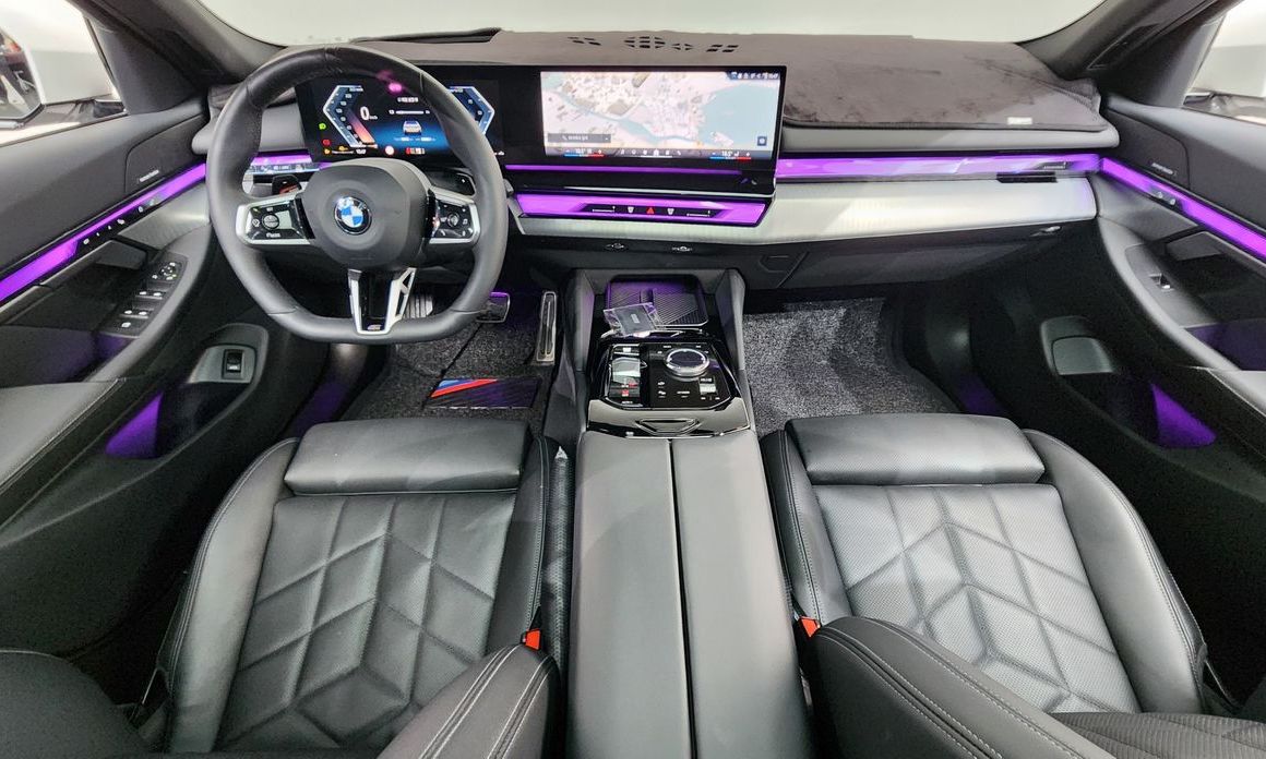 BMW 5-Series 2025
