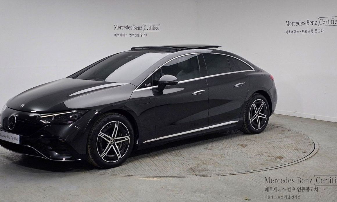 Mercedes-Benz EQE 2024
