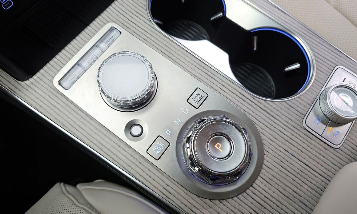 Genesis GV80 2025