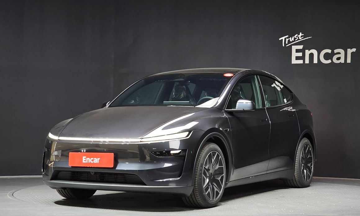 Tesla Model Y 2026