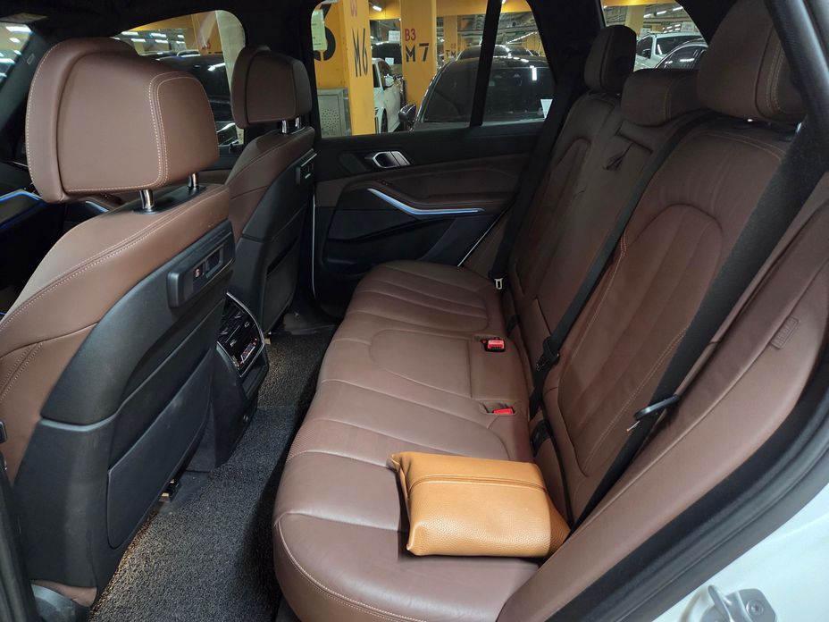 BMW X5 2021
