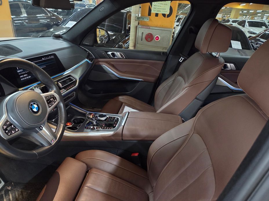 BMW X5 2021