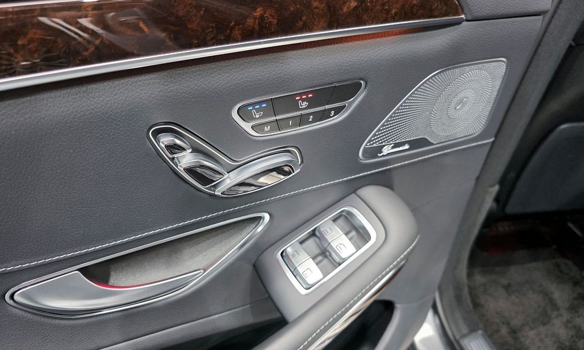 Mercedes-Benz S-Class 2020