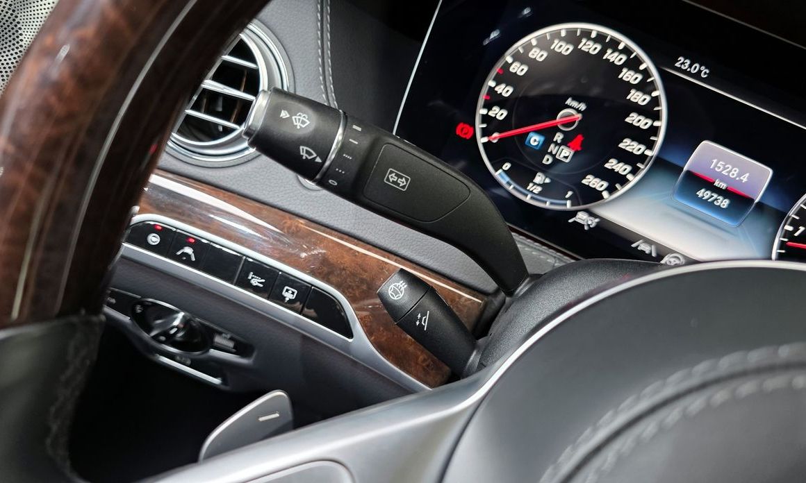 Mercedes-Benz S-Class 2020