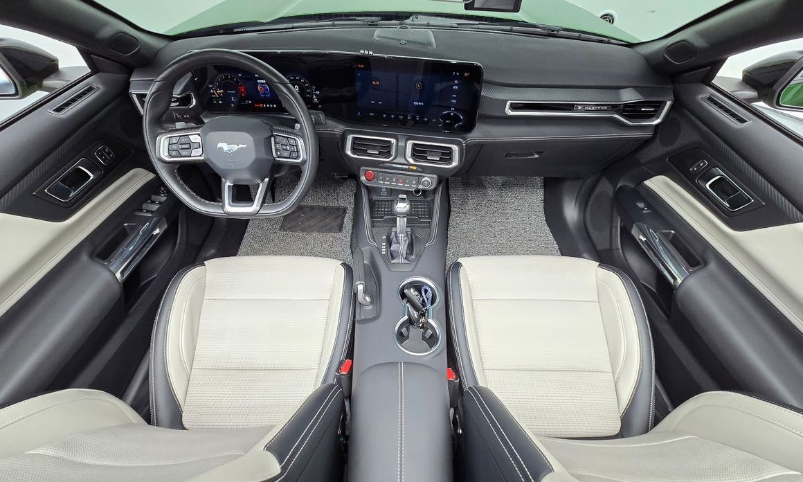 Ford Mustang 2024