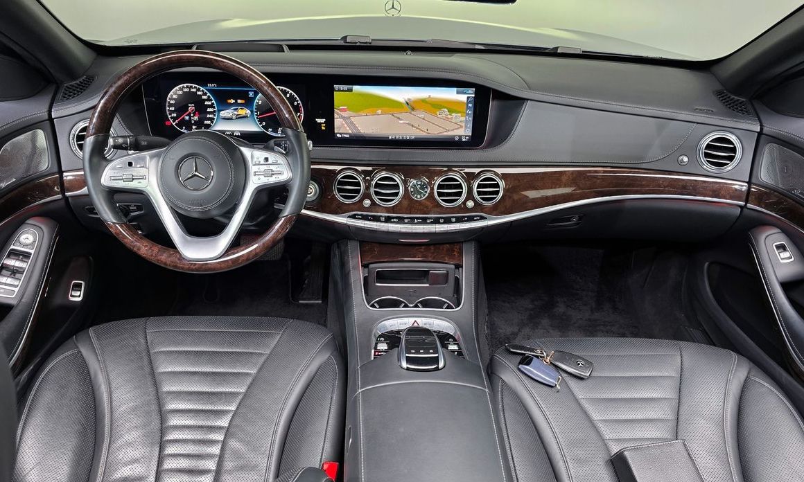 Mercedes-Benz S-Class 2020