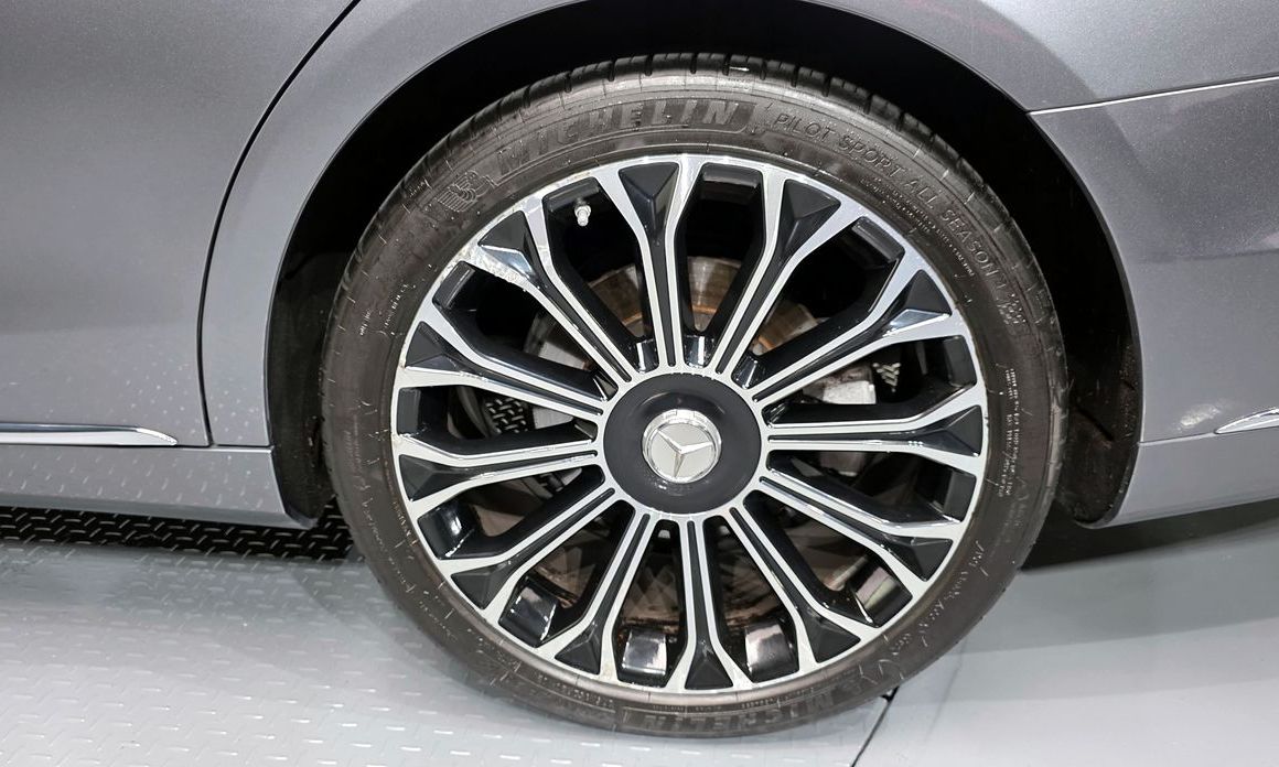 Mercedes-Benz S-Class 2020