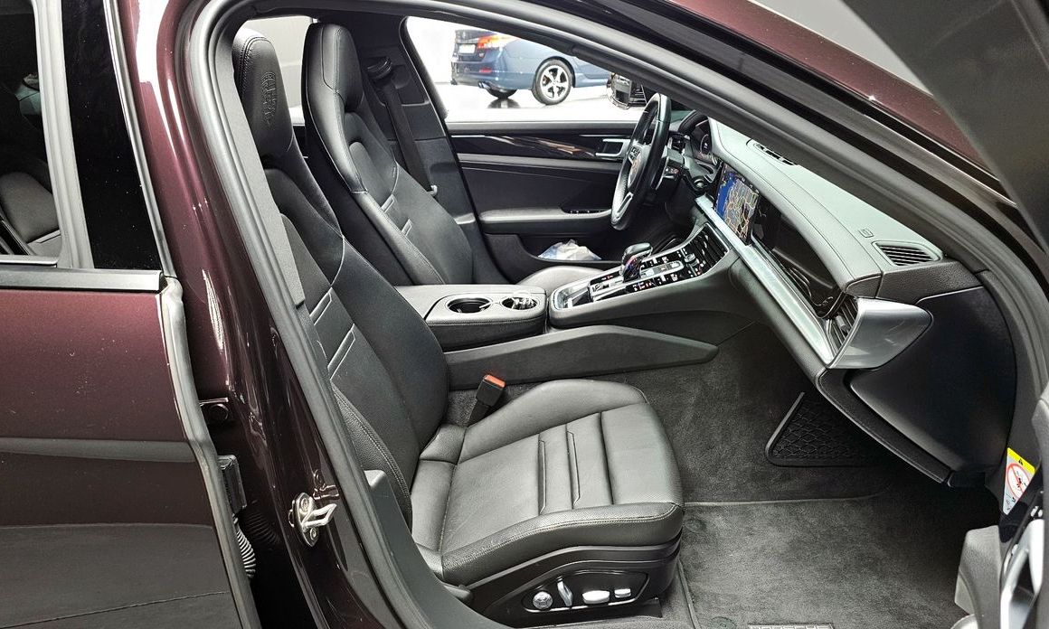 Porsche Panamera 2020