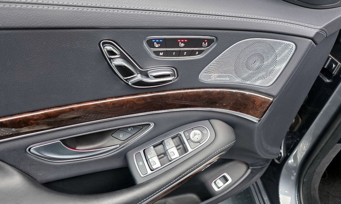 Mercedes-Benz S-Class 2020