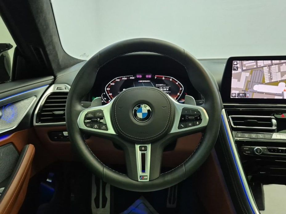 BMW 8-Series 2024