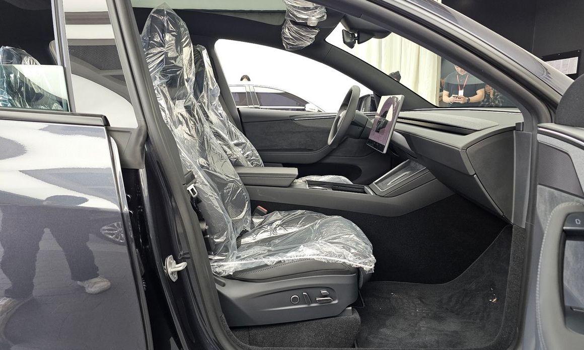 Tesla Model Y 2026
