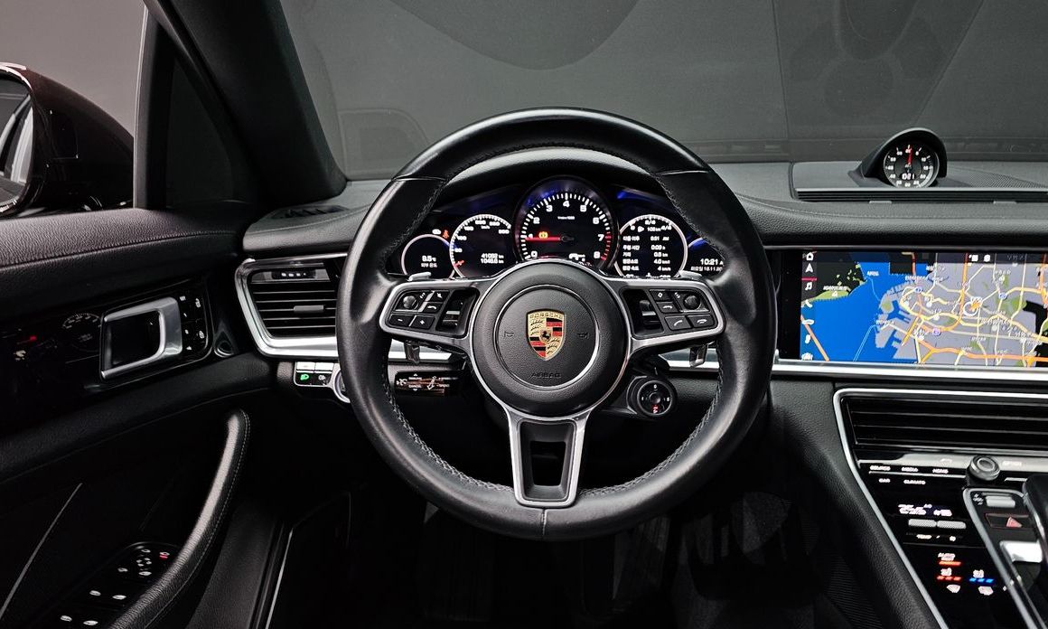 Porsche Panamera 2020