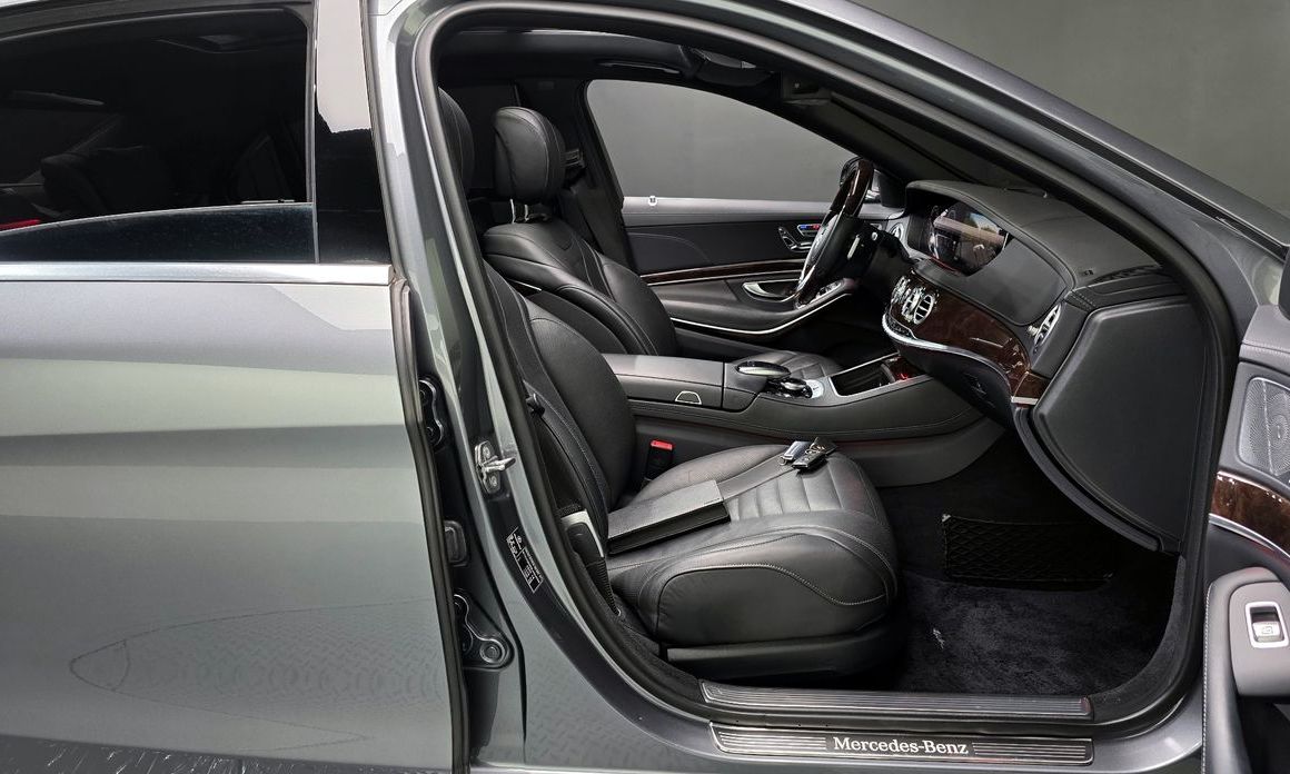 Mercedes-Benz S-Class 2020