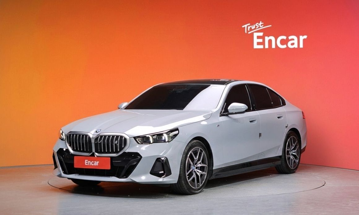 BMW i5 2025