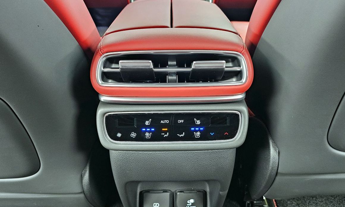 Genesis GV80 2024