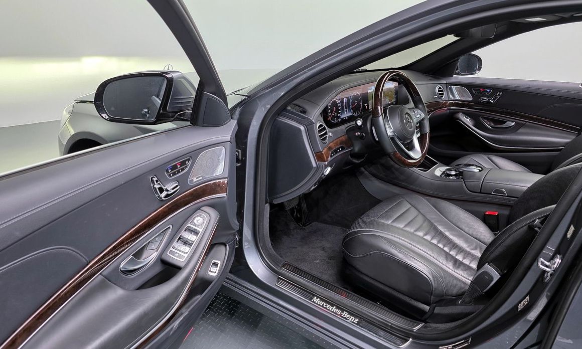 Mercedes-Benz S-Class 2020