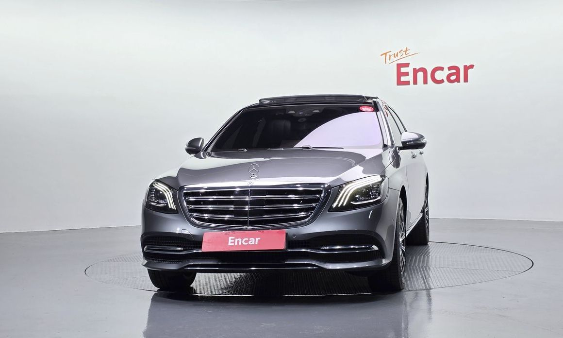 Mercedes-Benz S-Class 2020
