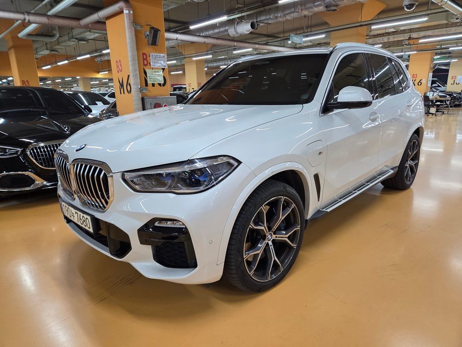 BMW X5 2021