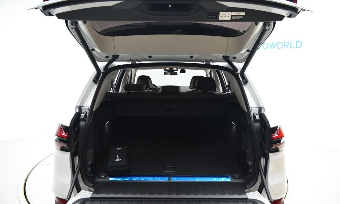 BMW X5 2025