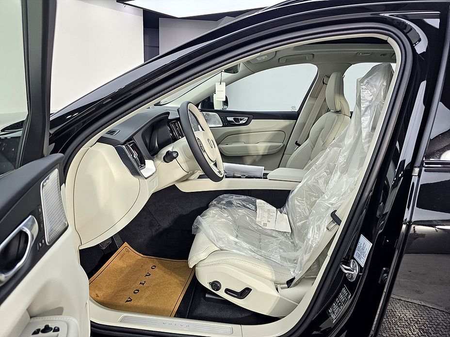 Volvo XC60 2026