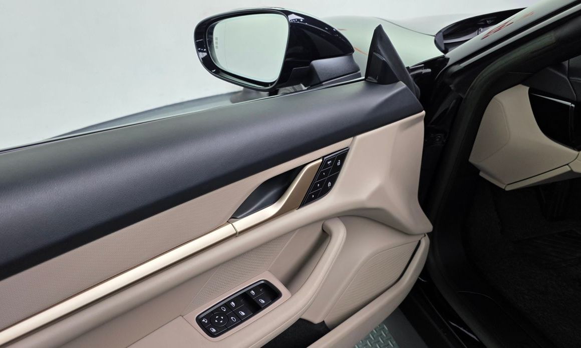 Porsche Taycan 2022