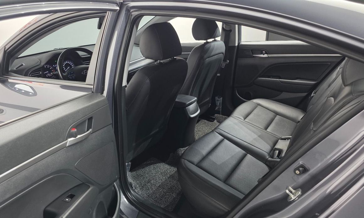 Hyundai AVANTE 2019