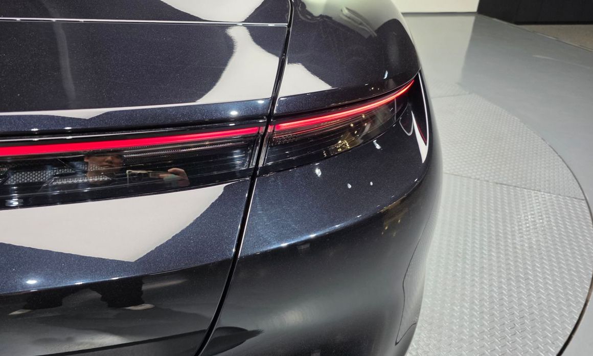 Porsche Taycan 2022