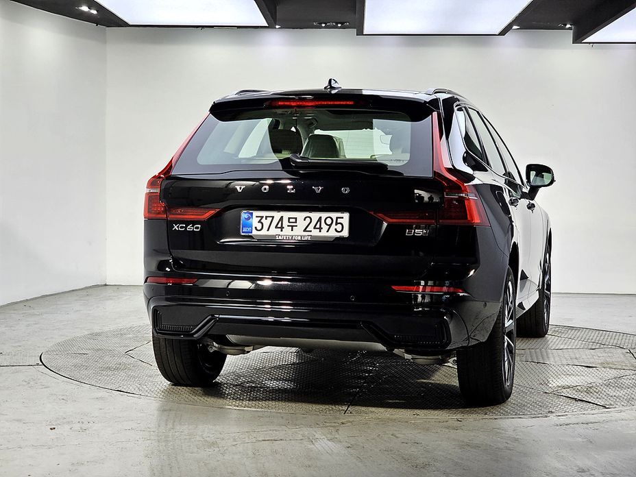 Volvo XC60 2026